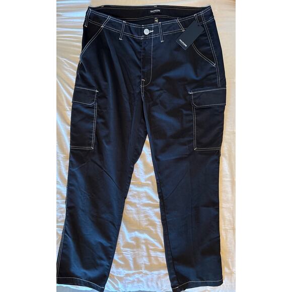 NWT TRUE RELIGION Pants Mens 36 Jet Black Cargo Pants Carpenter Work Wear $159 - Picture 2 of 5